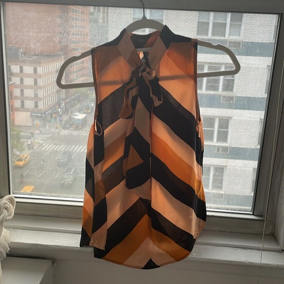 Mango top - Picture 2 of 3